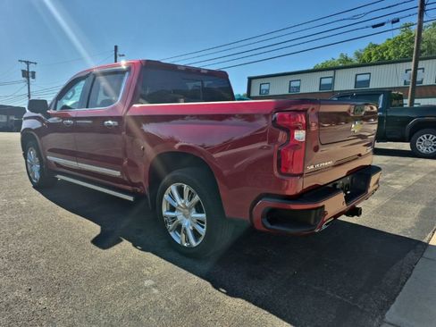 Used 2024 Chevrolet Silverado 1500 High Country w/ High Country Premium Package AWD/4WD image 5