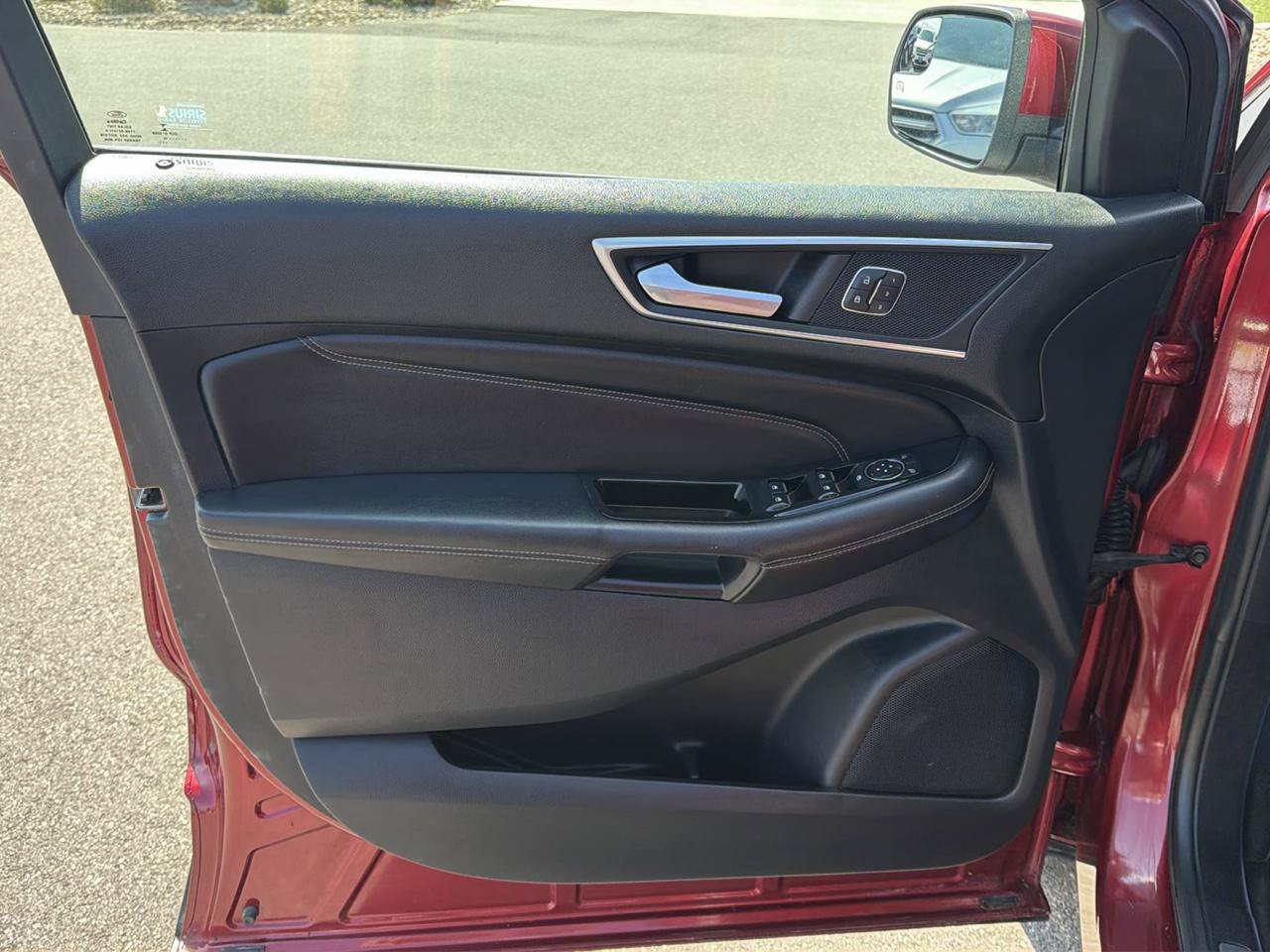 Used 2015 Ford Edge Titanium AWD/4WD image 8