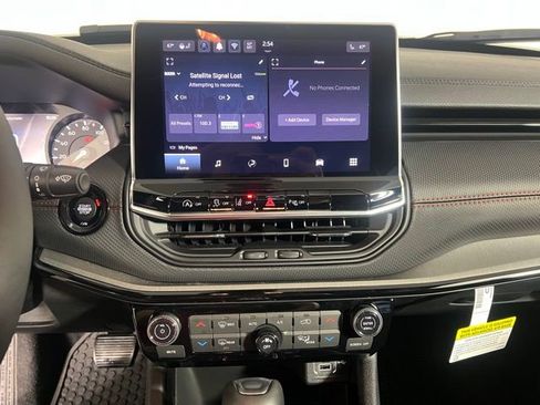 New 2026 Jeep Compass Trailhawk AWD/4WD image 23