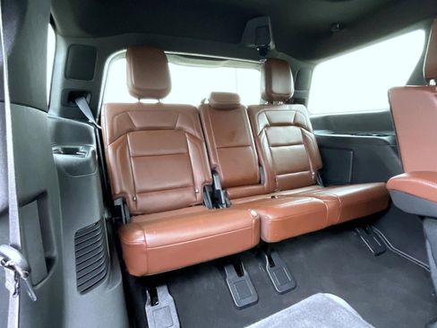Used 2025 Lincoln Navigator Reserve AWD/4WD image 20