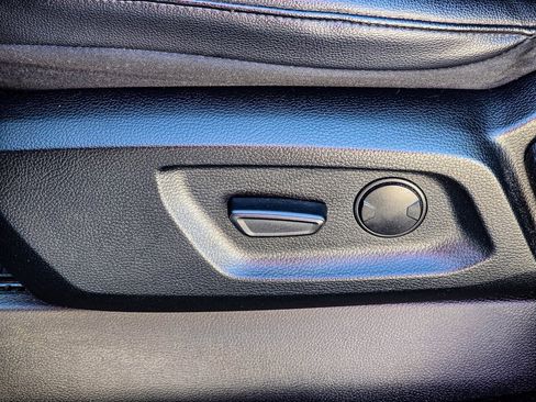 Used 2019 Ford Ranger Lariat w/ Technology Package image 13