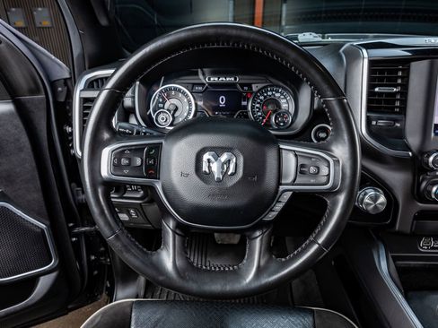 Used 2022 RAM 1500 Laramie w/ Sport Appearance Package image 18
