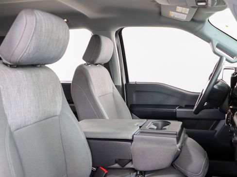 Used 2021 Ford F150 XLT w/ XTR Package image 28