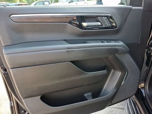 Certified 2025 Chevrolet Tahoe LT AWD/4WD image 13