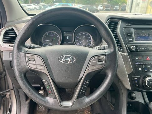 Used 2017 Hyundai Santa Fe Sport AWD/4WD image 11