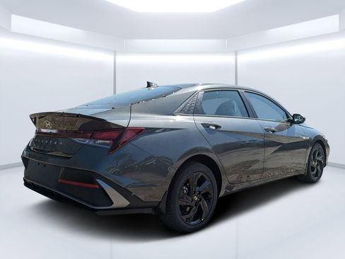 New 2026 Hyundai Elantra Sport FWD image 3