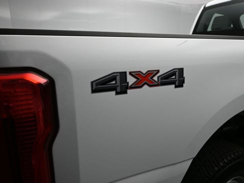 New 2026 Ford F250 XL image 10