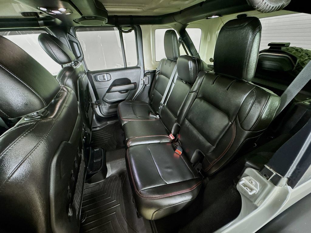 Used 2021 Jeep Wrangler Unlimited Rubicon w/ Uconnect 4C Nav & Sound Group AWD/4WD image 23