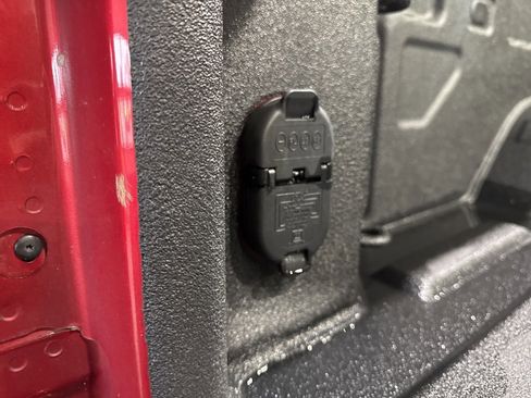 Used 2024 Chevrolet Silverado 2500 LTZ image 14