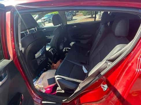 Used 2020 Kia Sportage EX AWD/4WD image 6