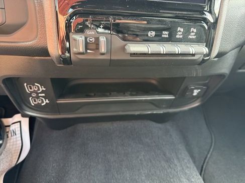 New 2026 RAM 3500 Tradesman AWD/4WD image 36
