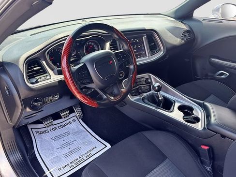 Used 2022 Dodge Challenger R/T Scat Pack RWD image 10