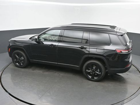 New 2025 Jeep Grand Cherokee L Limited image 41