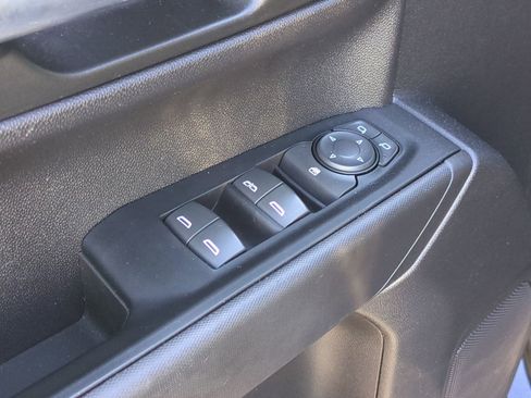Used 2022 Chevrolet Silverado 1500 Custom AWD/4WD image 15