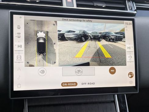 New 2026 Land Rover Range Rover Velar Dynamic SE image 10