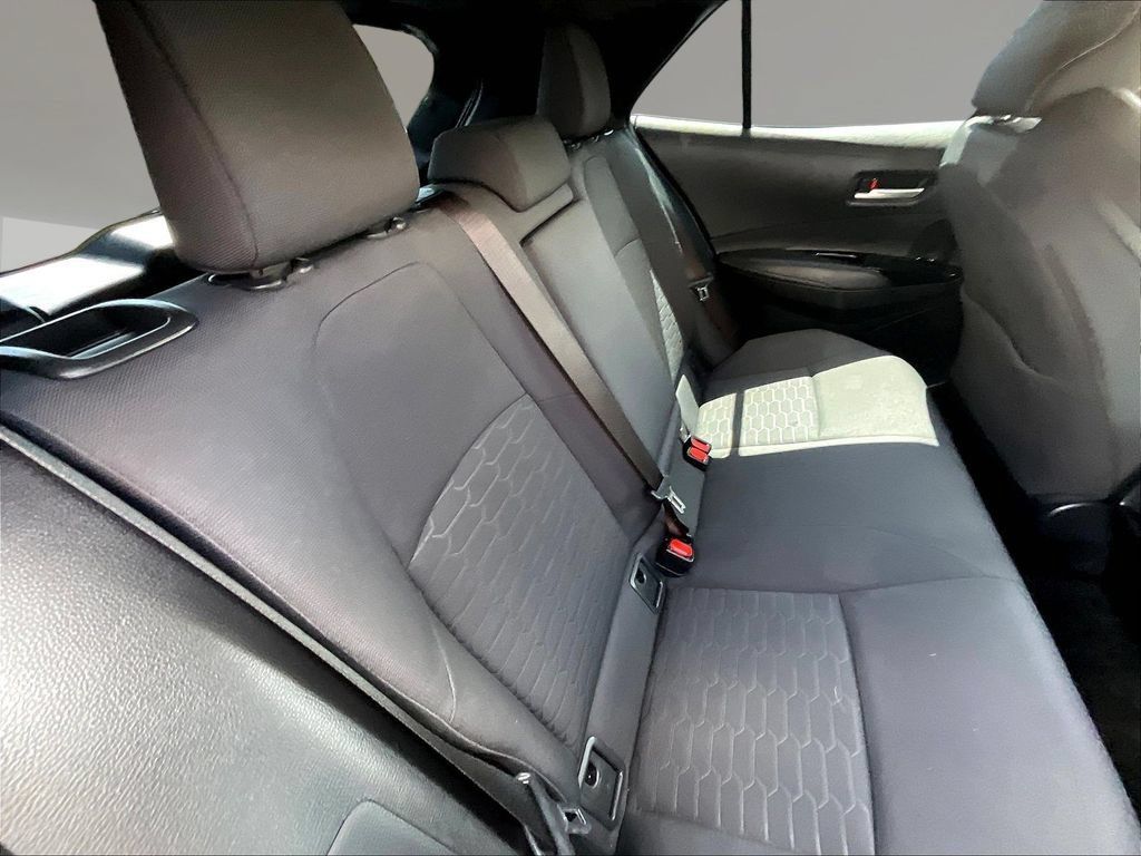 Used 2021 Toyota Corolla SE w/ Special Edition FWD image 20
