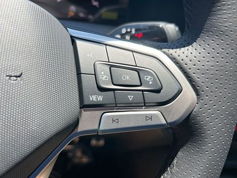 New 2026 Volkswagen Tiguan SE R-Line AWD/4WD image 29