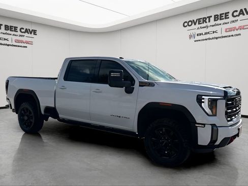 Used 2024 GMC Sierra 2500 AT4 w/ AT4 Premium Plus Package image 1