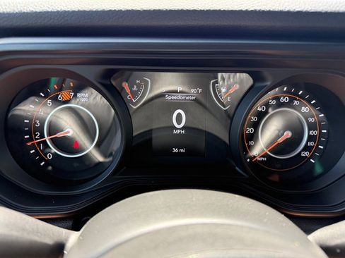 Used 2025 Jeep Wrangler Unlimited Sport AWD/4WD image 21