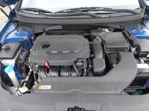 Used 2017 Hyundai Sonata Limited w/ Cargo Package FWD image 30