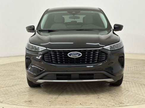 Certified 2023 Ford Escape Active w/ Tech Pack #2 FWD image 6