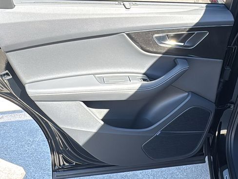 New 2026 Audi Q7 3.0T Premium Plus AWD/4WD image 16