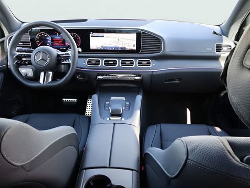New 2026 Mercedes-Benz GLS 450 4MATIC image 14