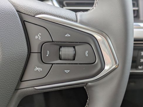 New 2026 Chevrolet Trax LT w/ Driver Confidence Package image 16