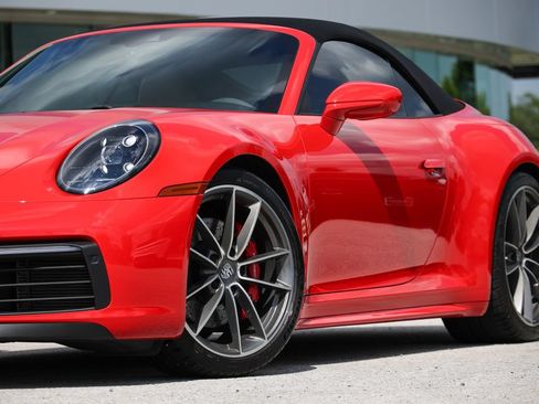 Certified 2024 Porsche 911 Cabriolet image 29