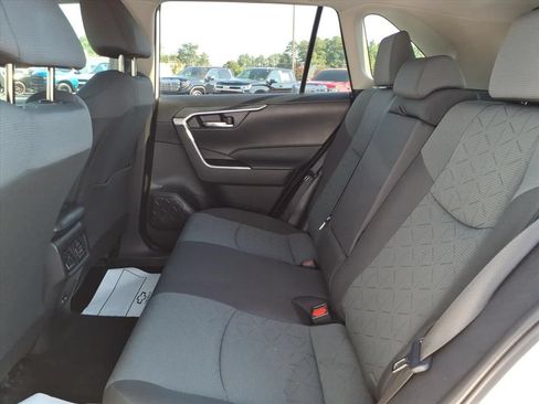 Used 2025 Toyota RAV4 XLE w/ Convenience Package FWD image 24
