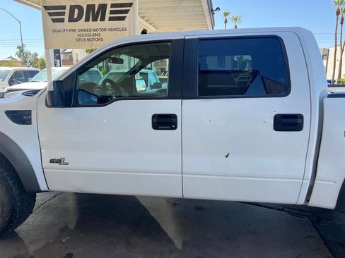 Used 2011 Ford F150 Raptor image 11
