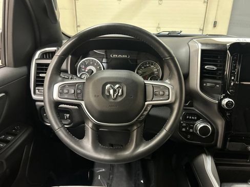 Used 2023 RAM 1500 Big Horn AWD/4WD image 17