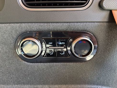 New 2026 Genesis GV80 2.5T Prestige image 15