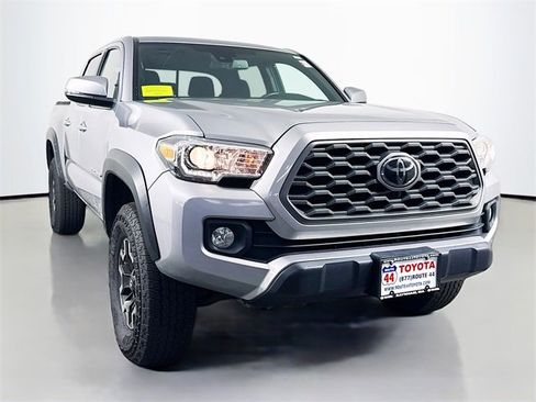 Used 2021 Toyota Tacoma TRD Off-Road image 10