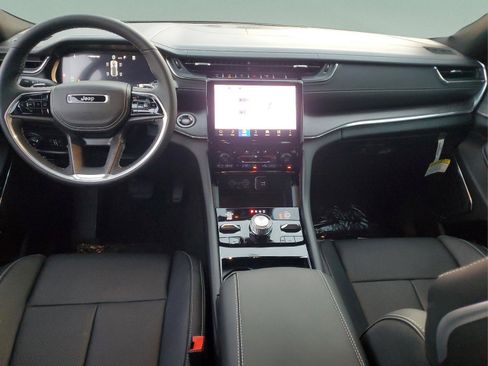 New 2025 Jeep Grand Cherokee Overland w/ Luxury Tech Group IV image 8