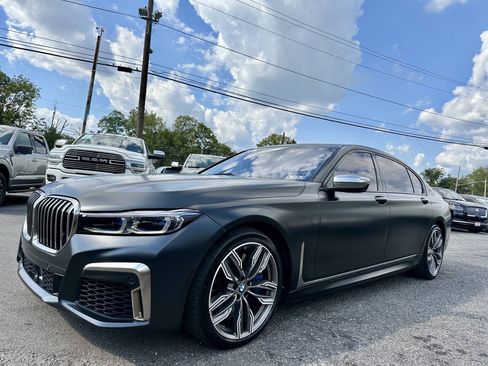Used 2020 BMW M760i xDrive AWD/4WD image 11