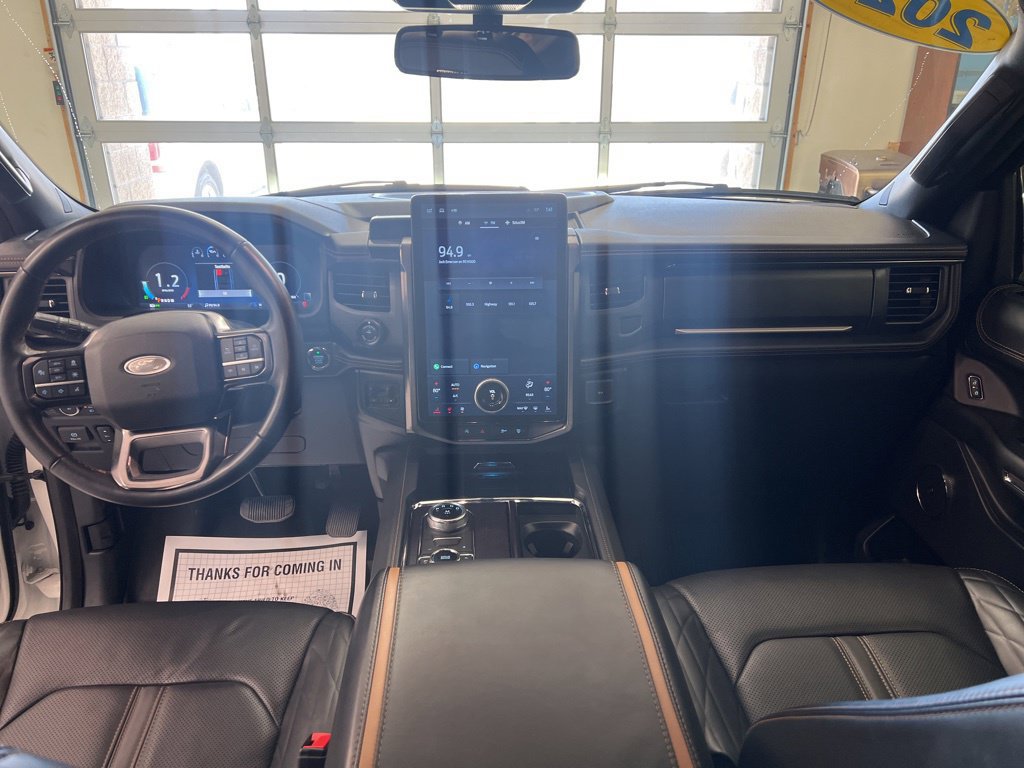 Used 2024 Ford Expedition Max Platinum AWD/4WD image 7