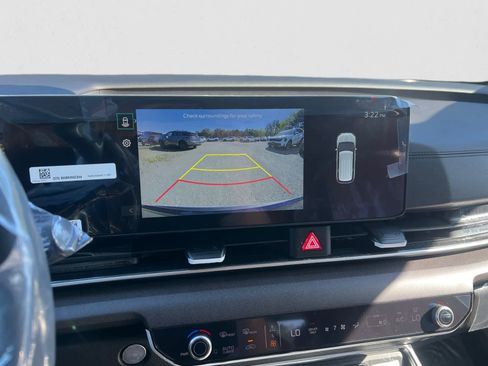 New 2026 Kia Carnival EX FWD image 19