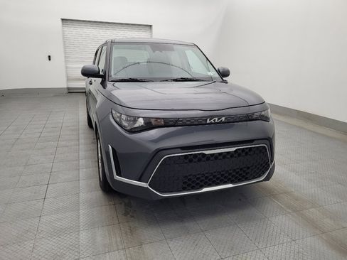 Used 2023 Kia Soul LX w/ LX Technology Package image 14