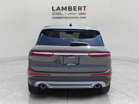 Used 2025 Lincoln Corsair AWD image 4