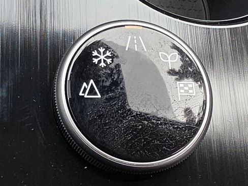 New 2026 Nissan Rogue SV w/ SV Premium Package image 17