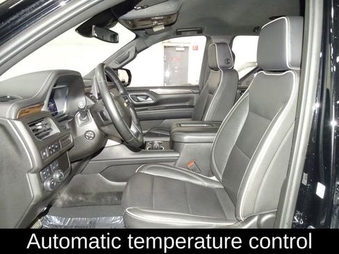 Used 2024 Chevrolet Suburban Premier image 10