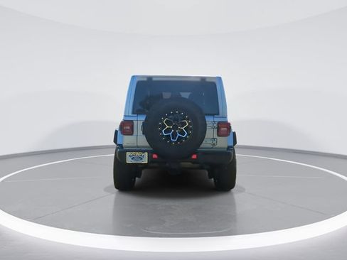 Used 2023 Jeep Wrangler Unlimited Sahara w/ LED Lighting Group AWD/4WD image 7