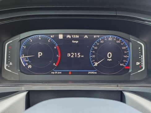 Used 2024 Volkswagen Taos SEL image 13