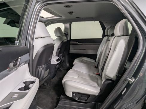Used 2020 Hyundai Palisade SEL image 25
