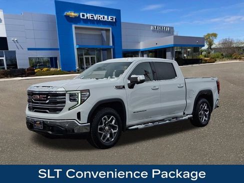 Used 2024 GMC Sierra 1500 SLT w/ SLT Premium Plus Package image 4