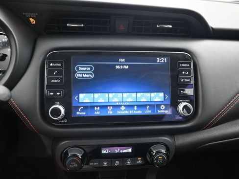 Certified 2024 Nissan Kicks SR FWD image 15