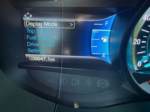 Used 2019 Ford Edge SEL w/ Equipment Group 201A AWD/4WD image 12