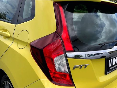 Used 2015 Honda Fit EX image 23