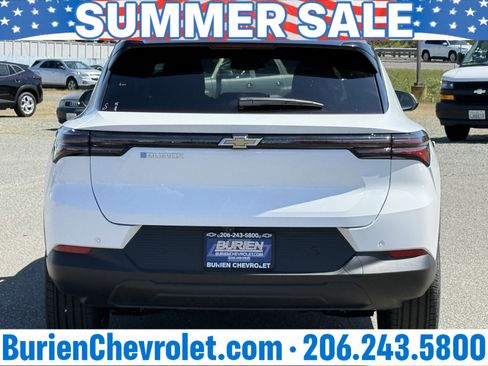 New 2026 Chevrolet Equinox EV LT FWD image 4